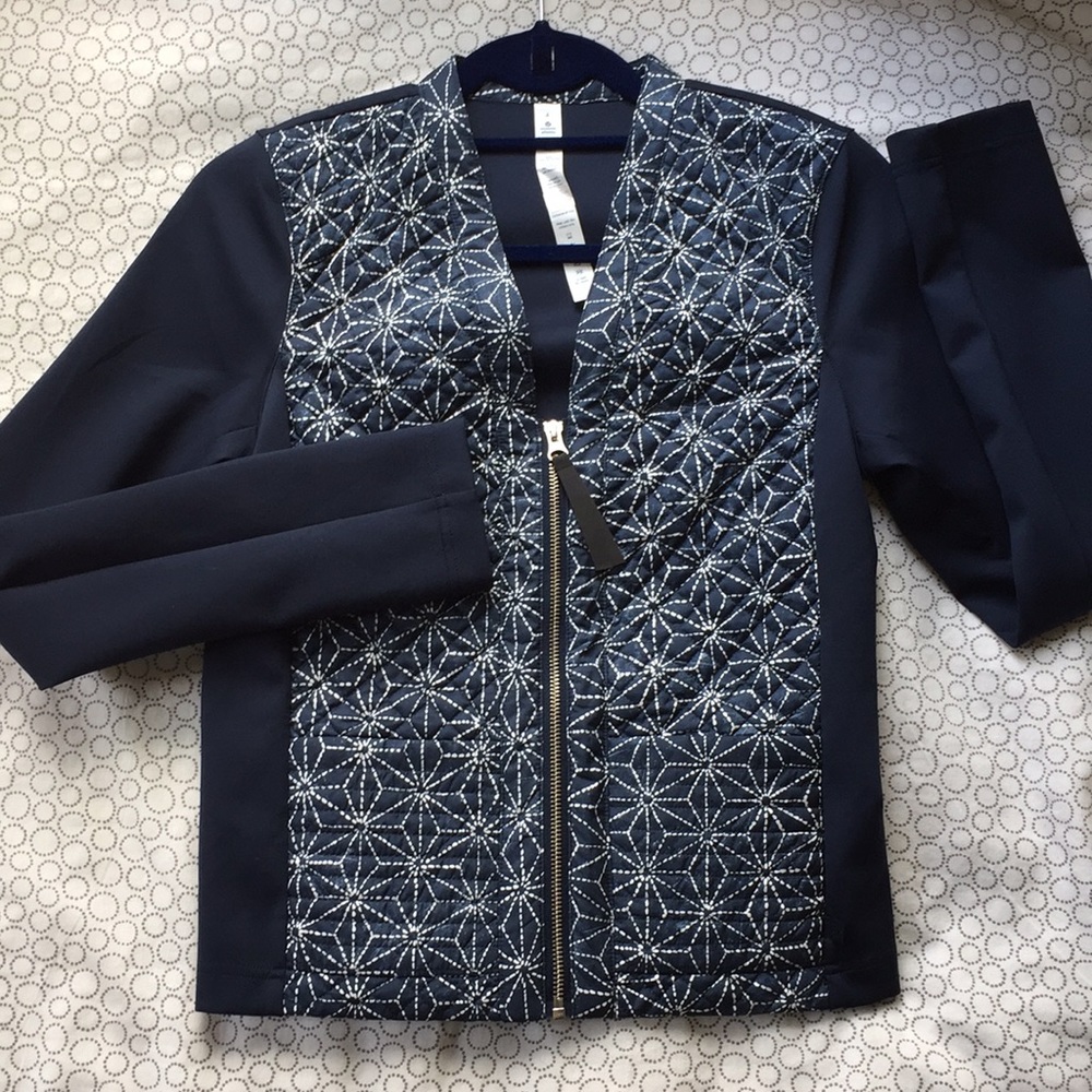 Lululemon light jacket